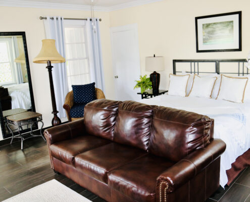 Simple luxury hotel room 2