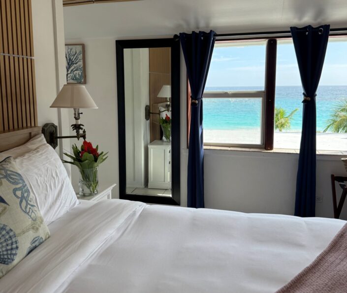 Rachel Alice Thumbnail